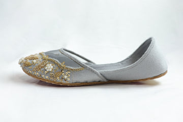 Grey Chashm-E-Aahoo Khussas/Juttis