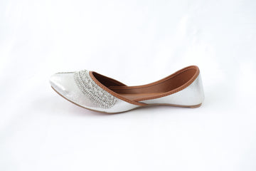 Silver Chain Power Khussas/Juttis