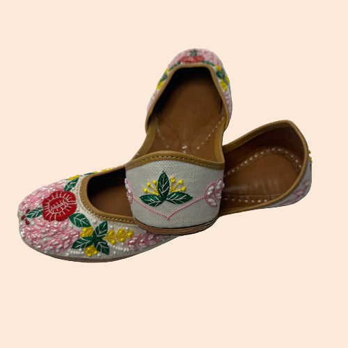 Upper White Cotton Fabricated on Leather KKTW1010