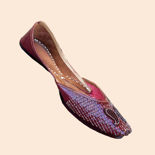 Punjabi Jutti for Women – Handmade Leather Khussa