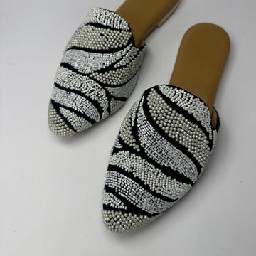 Upper Black Velvet MNHB3001